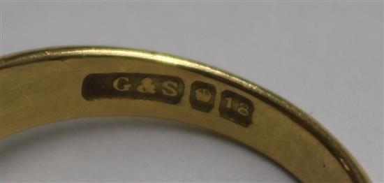 An early 20th century 18ct gold and lapis lazuli signet ring, size M.
